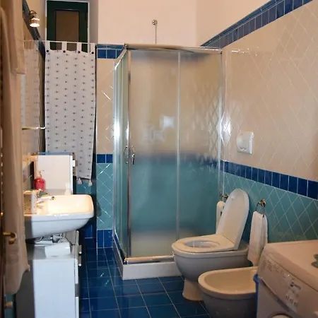 Diana E Atteone Bed & Breakfast *